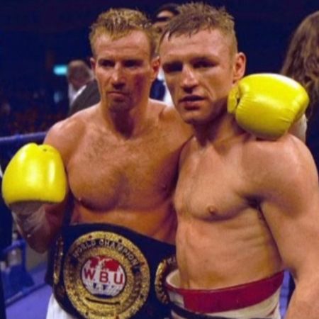 In 1997, Ward was challenged for the IBF light-welterweight title and held the WBU light welterweight title in 2000.